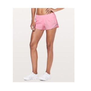 Pink hotty hot 2.5 inch shorts lululemon rare